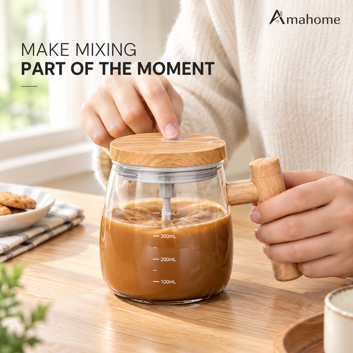 400ml Self-Stirring Coffee Mug – Automatic Mixing Glass Cup with One-Touch Button & Wooden Handle